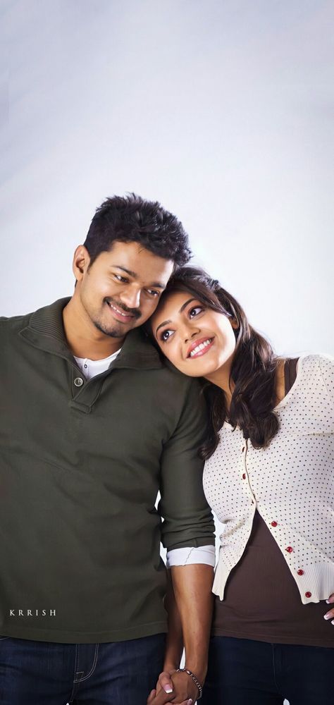 Thuppakki Movie Images, Vijay Love Images Hd, Thuppakki Vijay, Mother And Baby Images, Coffee Artwork, 4k Images, Best Music Artists, Friendship Video, Samantha Images