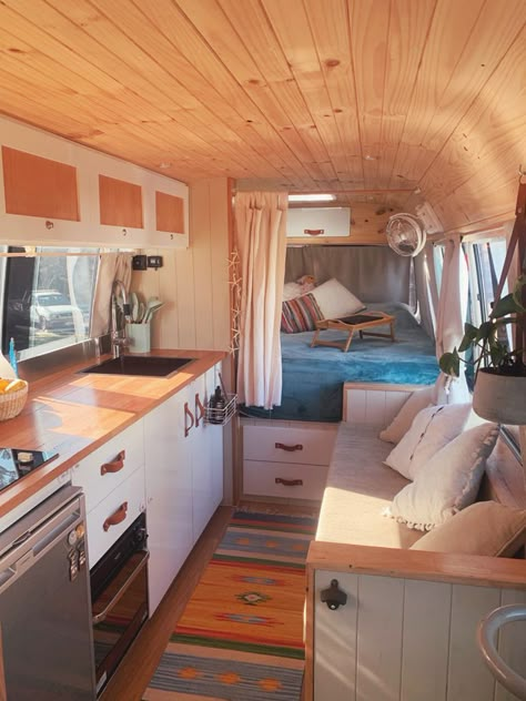 Coaster Bus Interior, Camper Van Interior Ideas Color Schemes, Van Life Interior Boho, Motorhome Interior, Camper Interior Design, Small Travel Trailers, Caravan Renovation, Kombi Home, Van Conversion Interior