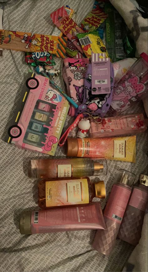 Sanrio Things To Get At The Mall, Aesthetic Sleepover, Mall Shopping, Hello Kitty Rooms, Outlet Mall, Shower Skin Care, Om Mani Padme Hum, Bath And Body Care, Pink Girly Things