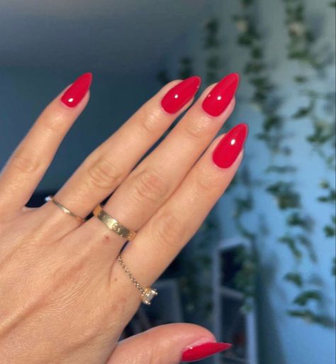 Red Almond Nails, Spring Break Nails Acrylic, Red Almond, Spring Break Nails, Nails Designer, Really Cute Nails, Nail Idea, Nails 2024, Heart Nails