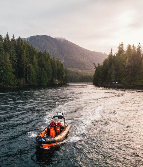 Coast Guard Aesthetic, Guard Aesthetic, Coast Gaurd, Canadian Coast Guard, Coast Guard Auxiliary, Everyday Motivation, Canada History, Future Vision, Dark N Stormy