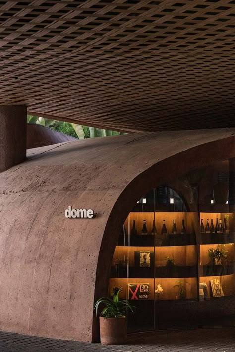 Dome Desa Potato Head Bali Restaurant and Natural Wine Bar Bali Restaurant Design, Desa Potato Head, Potato Head Bali, Peach Door, Sustainable Restaurant, Bali Restaurant, Aesthetic Restaurant, Buckminster Fuller, Berlin Apartment