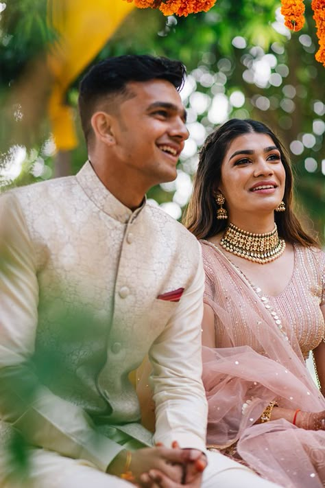 Engagement Couple Dress, Engagement Dress For Groom, Engagement Dress For Bride, Best Wedding Dress, Groom Photoshoot, Indian Couple, Engagement Photography Poses, Couple Wedding Dress, Wedding Dress Ideas