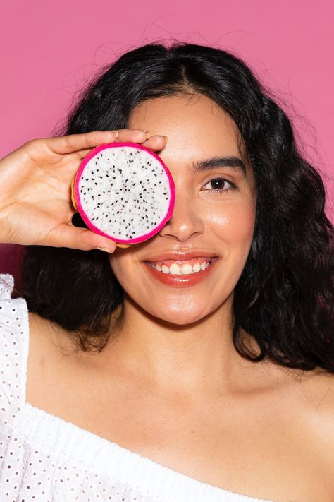 Woman covering her eyes with a sliced dragon fruit | premium image by rawpixel.com / McKinsey Stars Photoshoot, Hijab Photoshoot, Watermelon Lip Balm, Fruit Shoot, Fruit Photography, Image Ideas, Eye Photography, Eat Fruit, Her Eyes