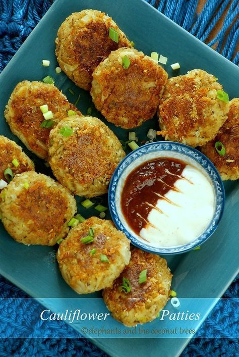 Parmesan Cauliflower Cutlets, Cauliflower Balls, Cauliflower Patties, Vegetable Fritters, U And Me, Cauliflower Dishes, Vegan Cauliflower, Meatless Mondays, Coconut Trees