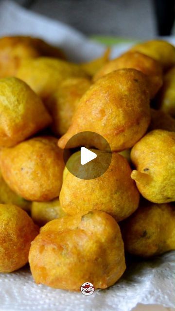 Foodie Nation on Instagram: "Latisha demonstrates how they make their Hot Pholourie at Grandma T’s in Matura Village, Trinidad & Tobago! 🇹🇹  #foodienation #totallytoco #foodtour #pholourie #streetfood #trinidadandtobago #toco" Bake Trinidad, Caribbean Food, Trinidad Tobago, Caribbean Recipes, January 11, Food Tours, Trinidad, Trinidad And Tobago, Street Food