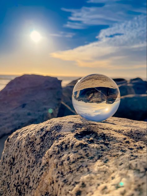 Taking creative photos with a crystal ball Crystal Ball Photography, Ball Photography, Sphere Crystal, Creative Photos, Photography Photos, Crystal Ball, Rose Wine, Alcoholic Drinks, Travel Photography