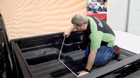 Jeep Gladiator's bed reveals some tricks for handling work as well as play Diy Jeep, Diy Platform Bed, Plywood Sheets, Automotive News, Jeep Gladiator, Work Truck, Diy Bed, Truck Bed, Mopar