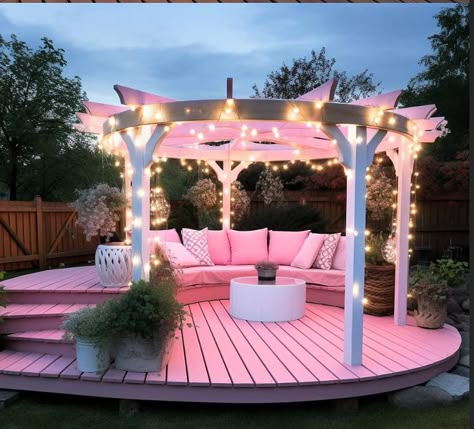 Pink Patio Decor, Pink Airbnb, Pink Patio, Dream Garden Backyards, Backyard Deck Ideas, Creative Backyard, Glam House, Holly House, Diy Backyard Patio