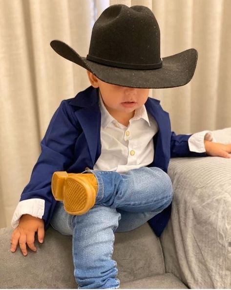 Mini Cowboy, Baby Clothes Country, Mexican Babies, Mexican Outfit, Baby Ootd, Baby Fits, Foto Baby