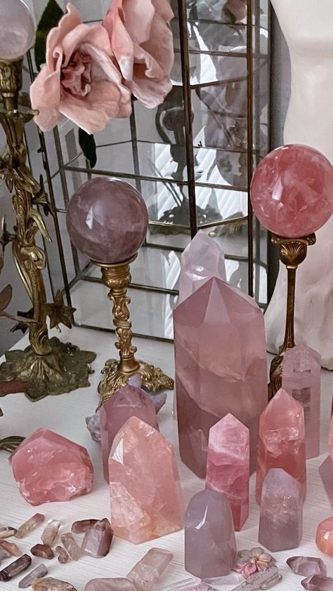 Venus Worship, Pink Spiritual Aesthetic, Witches Crystals, Pink Witch Aesthetic, Moon Crystals, Pretty Crystals, Amethyst Rock, Boho Witch, Pagan Decor