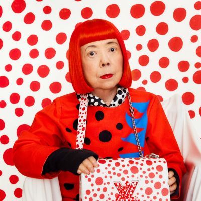 Yayoi Kusama Polka Dot Artist, Yayoi Kasuma, Yves Saint Laurant, London Tipton, Kusama Yayoi, Yayoi Kusama Art, Kusama Art, Craft Illustration, Corporate Girly