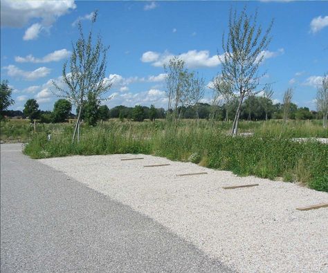 Gravel Parking Lot, Gravel Parking, Bali Garden, Paving Pattern, Car Parks, Quad Cities, Green City, Green Park, Parking Design