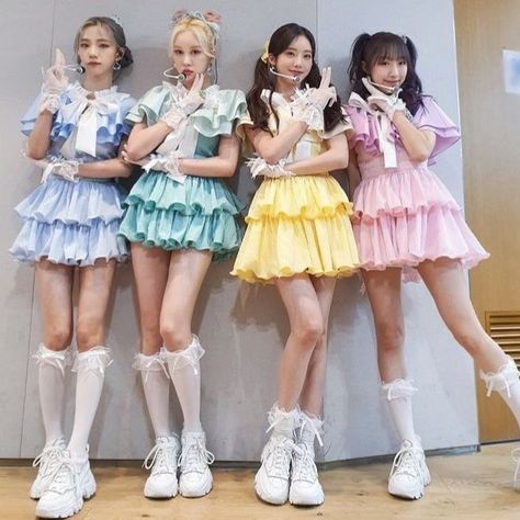 Magical Girl Outfit, Cosmic Girls, Lovely Clothes, Kpop Fashion Outfits, Stage Outfits, Kpop Outfits, Kpop Fashion, Up Girl