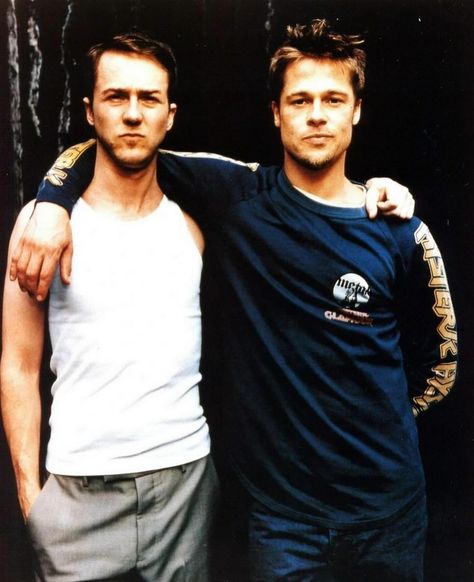 brad pitt and edward norton photographed for fight club (1999). - - - #bradpitt #edwardnorton #fightclub #fightclubmovie #fightclubedit #bradpittfans #bradpittedit #hollywood #movies #flawdforge Two Men, Black