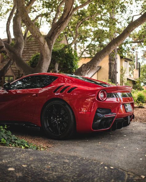 Ferrari F12 Tdf, F12 Tdf, Ferrari Ff, Ferrari 812 Superfast, Ferrari F12, Lovely Car, Super Luxury Cars, Ferrari 458, Pretty Cars