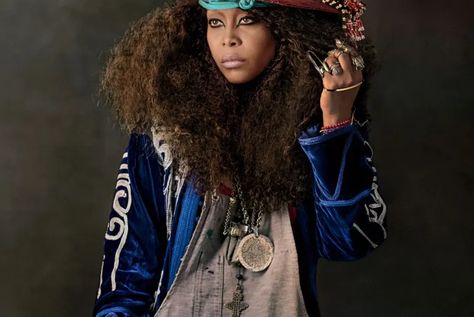 Erykah Badu, whose real name is Erica Abi Wright, is an American R&B and soul singer, songwriter, record producer, and actress. She has won four Grammys and has been nominated for 19 more. Erykah Badu’s parents, especially Erykah Badu mother, are the most searched topic on the internet because so many people want to know about […] Eryka Badu, Erykah Badu Style, The Blacker The Berry, Afro Punk Fashion, Trend Board, Erykah Badu, Neo Soul, Afro Punk, Moda Vintage