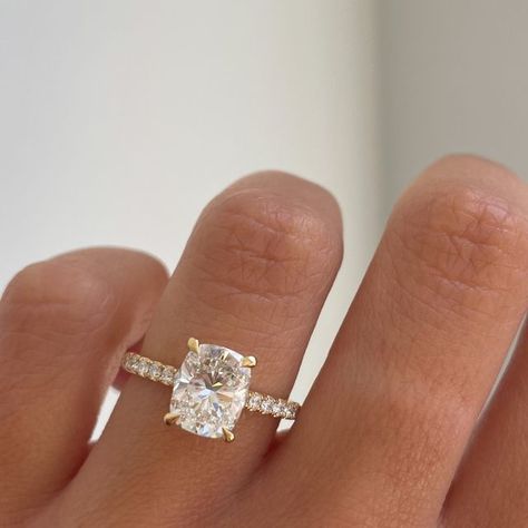 Cullen Jewellery | Custom Engagement Rings on Instagram: "✨ANNIKA - RING SETS✨⁠ ​⁠ ​SWIPE 👉 ⁠ ​⁠ ​A gorgeous Elongated Cushion Solitaire with Pave Band paired with:⁠ ​⁠ ​💜 Felicity Baguette Band ⁠ 💛 Arizona Hammer Set Band⁠ ​💚 Chiara Accent Band⁠ ​🧡 Joanna Pave Band ⁠ ​💖 Bianca Hammer Set Band⁠ 🩵 Lana Accent Band ⁠ ​⁠ ⁠ ​Ring Details:⁠ ​Annika Elongated Cushion Solitaire ⁠ Lab Grown Diamond ⁠ 2.07ct | F | VS2⁠ $6,410aud" Wedding Ring Stack Cushion Cut, Cushion Cut Engagement Ring Pave Band, Elongated Cushion With Pave Band, Elongated Cushion Engagement Ring Diamond Band, Elongated Cushion Engagement Ring With Pave Band, Cushion Pave Engagement Ring, Cushion Engagement Ring Stack, Elongated Cushion Pave, Bubble Band Engagement Ring