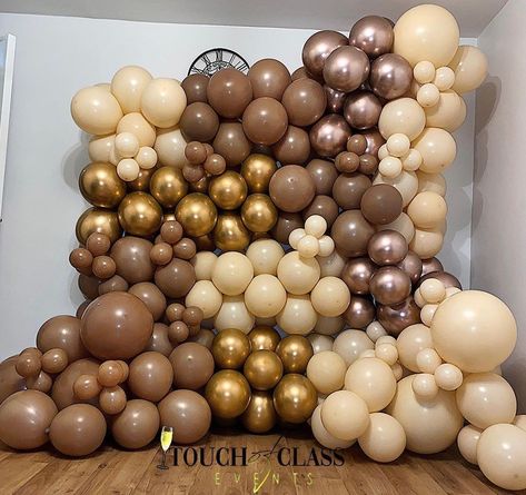 Shades Of Brown Party, Neutral Balloons, Balloon Garland Ideas, Balloons Wall, Balloon Walls, Martini Party, Brown Wall Decor, Birthday Glam, Blue Wedding Decorations