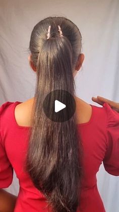 Nisha Ghosh | content creator on Instagram: "Try this easy high ponytail hairstyle hack ❤️✅ . . .IB- @audreyvictoriax . . ..#hairstyling #hairgoals #hairstyletutorial #hairtutorial #hacks #ponytail #ponytailhack #volumehair #viral #reelsinstagram #reels #reelitfeelit" Easy High Ponytail, High Ponytail Hairstyle, Claw Clip Ponytail, Wedding Hairstyles Videos, Hair Style On Saree, Clip Ponytail, High Ponytail Hairstyles, Ponytail Hairstyle, Ponytail Hairstyles Easy