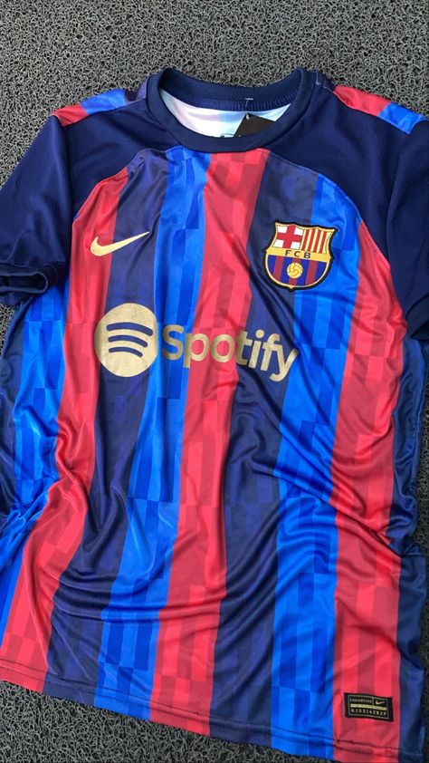 Barca Jersey, Barcelona T Shirt, Barcelona Shirt, Football Jersey Outfit, Doctor Outfit, Pablo Gavi, Cute Nike Outfits, Soccer Outfits, Soccer Kits