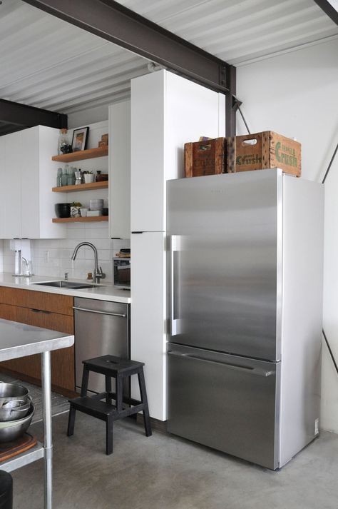 loft kitchen with Fisher and Paykel fridge Single Wall Kitchen, Fisher And Paykel, Unfitted Kitchen, Large Fridge, Interior Design Programs, Small Bedroom Furniture, Kitchen Updates, Best Home Interior Design, Loft Kitchen