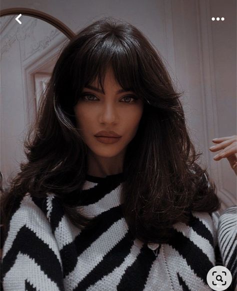 Long Bangs Aesthetic, Bangs Black Hair Long, Dark Chocolate Brown Hair With Bangs, Bangs Styles, Creative Hair Color, Hair Braid Videos, Blowout Hair, Haircuts Straight Hair, Long Hair With Bangs