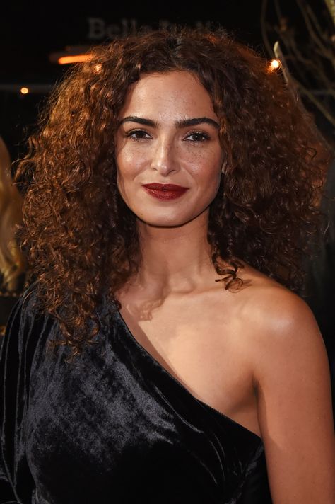 Anna Shaffer | Harry Potter Wiki | Fandom Romilda Vane, Anna Shaffer, Deathly Hallows Part 1, Deathly Hallows Part 2, Half Blood Prince, The Deathly Hallows, Curls For The Girls, Channel 4, Pastel Hair