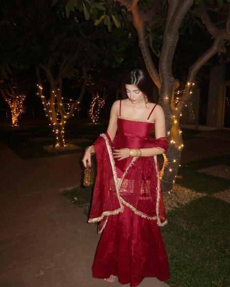 yearly red sharara post🎇🧨♥️ . . wearing @roze.india 🪷 Pretty Indian Outfits, Red Indian Suit, Red Indian Outfit, Punjabi Wedding Outfits, Bridal Outfit Indian, Red Sharara Suit, Girly Suit, Pak Suits, Sharara Suit Wedding