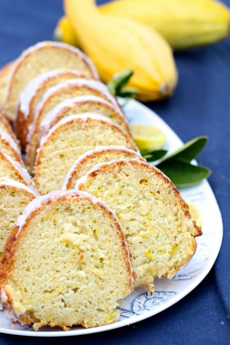 Sliced summer squash lemon bundt cake Yellow Squash Cookies, Baking With Squash, Summer Squash Dessert Recipes, Yellow Squash Dessert Recipes, Yellow Squash Dessert, Yellow Squash Cake, Yellow Summer Squash Recipes, Summer Squash Bread, Squash Cake