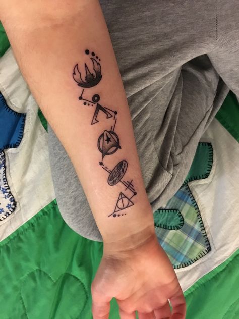 My geeky tattoo! Jedi Order symbol, Stargate Earth chevron, Starfleet insignia, The One Ring, and The Deathly Hallows Stargate Sg1 Tattoo Ideas, Star Trek Symbol Tattoo, Star Gate Tattoo, Geek Tattoo Sleeve, Geeky Tattoo Ideas, Stargate Tattoo Ideas, Nerdy Tattoos For Men, Fandom Tattoo Ideas, Star Trek Tattoo Ideas