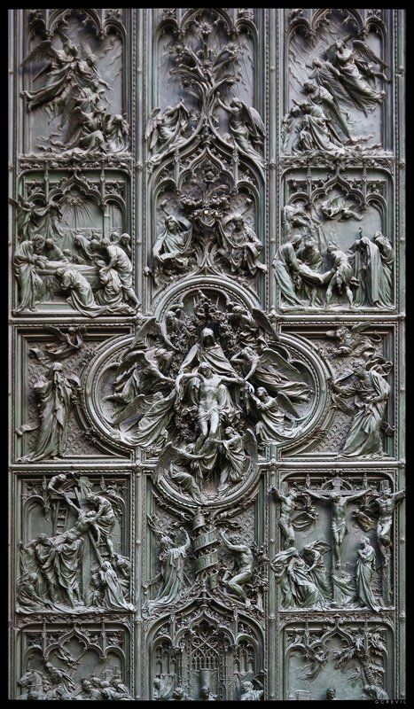 Door of The Duomo di Firenze, the Florence Cathedral Angel Sculpture Art, Hyperrealistic Drawing, Duomo Milan, Milan Duomo, Milan Cathedral, Cathedral Architecture, Architecture Drawing Art, Sculpture Metal, Gothic Architecture