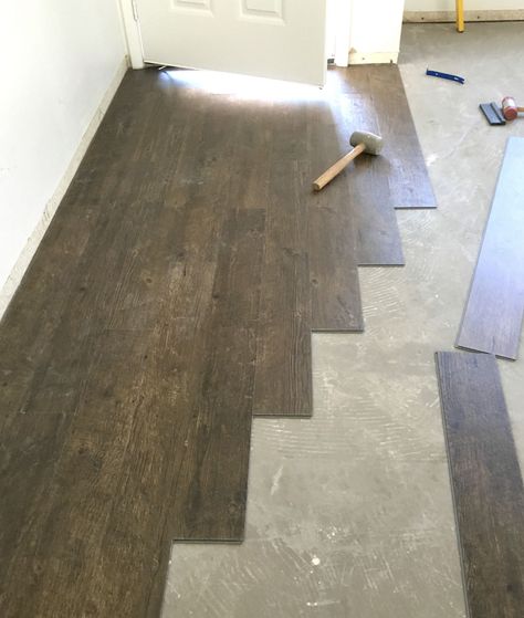 From Centsation Girl installing luxury vinyl plank flooring from Armstrong Loose Lay Vinyl Plank Flooring, Installing Vinyl Plank Flooring, Vinyl Flooring Installation, Waterproof Vinyl Plank Flooring, Vinyl Sheet Flooring, Flip House, Waterproof Laminate Flooring, Armstrong Flooring, Lvp Flooring