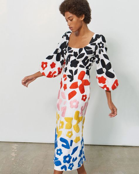 This dress by Mara Hoffman!!! Via Miss Moss Vegan Fashion, Mara Hoffman, Colourful Outfits, Looks Style, Fashion Fabric, Fashion Labels, Ethical Fashion, Outfits Casuales, Missoni