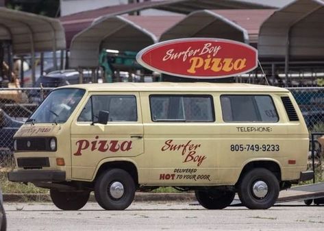 Pizza Number, Stranger Things Halloween Party, Pizza Vans, Pizza Van, T3 Bus, Kids Pizza, Pizza Boy, Stranger Things Halloween, Surfer Boys