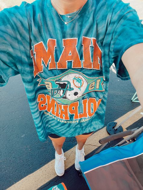 Dolphins Game Day Outfit, Miami Dolphins Game Day Outfit, Miami Dolphins Aesthetic, Miami Dolphins Outfit Woman, Miami Dolphins Outfit, Miami Dolphins Shirt, Miami Dolphins Sweatshirt, Florida Dolphins, Florida Kilos