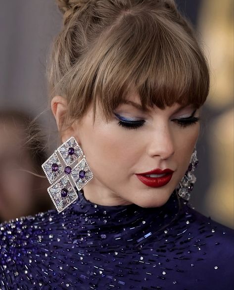 Eras Makeup, Taylor Swift Eyes, Grammys 2023, Taylor Icons, Taylor Swift Makeup, Taylor Swift Cat, Taylor Swift Costume, Taylor Swif, Taylor Outfits