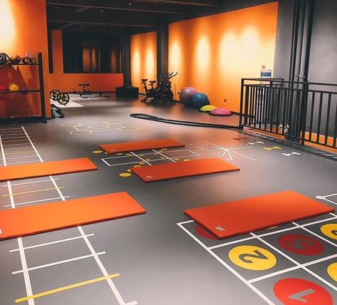 New Gym Flooring Rubber Mats For Fitness Home Gym House - Buy Clearance Rubber Flooring,Outdoor Rubber Matting Roll,Round Rubber Mat For Flooring Product on Alibaba.com Gym Flooring Design, Gym Flooring Ideas, Fitness Flooring, Gym Flooring Rubber, Home Gym Flooring, Flooring Designs, Dance Rooms, Best Home Gym, Gym Mats