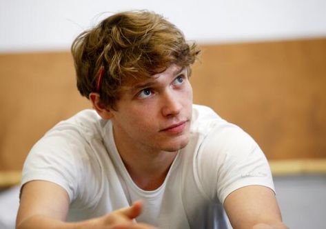 Billy Howle People Figures, Looking For People, Man Crush, Romance Novels, Little Mermaid, Face Claims, The Little Mermaid, Bristol, Pretty People