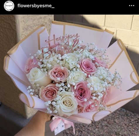 Sweet Sixteen Bouquet, Bouqette Of Flowers Birthday, Pink Roses Bouquet Aesthetic, Graduation Flowers Bouquet Gift, 12 Roses Bouquet, Cute Flower Bouquets, Bday Flowers, Handmade Flower Bouquet, Ribbon Flowers Bouquet