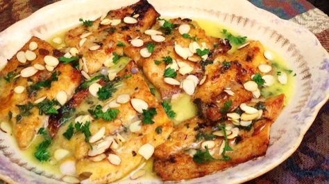 This must be the quickest, yet most delicious fish recipe ever! It literally takes minutes to put on the table and it is to die for! Ingredients: Serves 3 – 4 • 2 lbs of trout filets • 1/3 cu… Baked Trout Almondine, Trout Almondine Recipe, Fish Almondine Recipe, Trout Fillet Recipes, Fishing Recipes, Lighter Meals, Fillet Recipes, Baked Trout, Pan Fried Fish