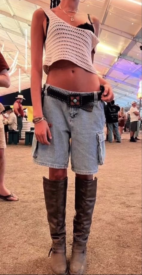 Reading Festival Outfits, Rolling Loud Outfits, Bonnaroo Outfits, Electric Forest Outfit, 2000 Outfits, Class Outfits, Festival Inspo, Edc Outfits, Nyc Summer