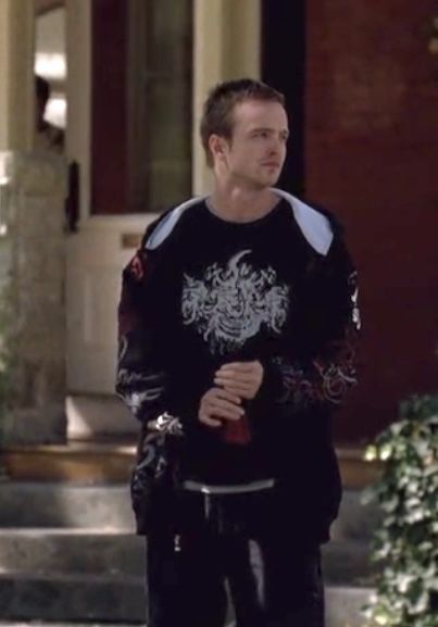 Jesse Core Aesthetic, Jesse Pink Man Outfits, Jesse Breaking Bad Outfits, Jesse Pinkman Clothes, Jesse Pinkman Outfit, Pink Man, Breaking Bad Jesse, Jessie Pinkman, Silly Shirt