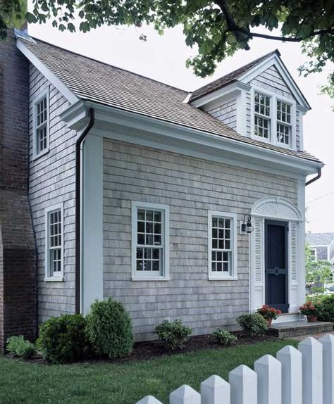 Cottage Siding, Camp Exterior, Cape Remodel, Shingle Cottage, Outdoor Siding, Shaker Siding, Cape Cod Exterior, Cape Cod House Exterior, Nantucket Cottage