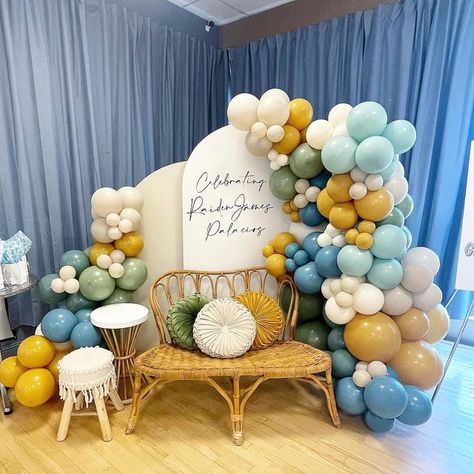 Balloons And Everything LLC on Instagram: "✨B&E Rentals✨ 🤍 Backdrop 🤍 Bench/pillows 🤍 Side table 🤍 Stool 🤍 Custom Phrase 🤍 Balloons #babyshower #balloons #balloongarland #backdrops" Backdrop With Chair, Backdrop With Bench, Side Table Stool, Events Business, Shower Bench, Instagram B, Bench Pillows, Blue Backdrops, Balloon Backdrop