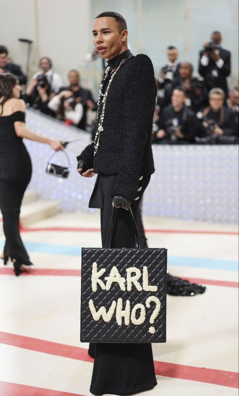 Met Gala Karl Lagerfeld, A Line Of Beauty, High Fashion Men, Olivier Rousteing, Birthday Inspo, Fashion Menswear, Mens Streetwear, Karl Lagerfeld, Unisex Fashion