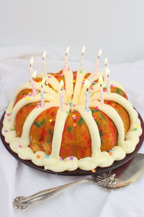 Birthday Bundt Cake, Bunt Cake Recipe, Nothing Bundt, Nothing Bundt Cakes, Hot Buttered Rum, Mini Bundt Cakes, Confetti Cake, Confetti Birthday, Birthday Desserts