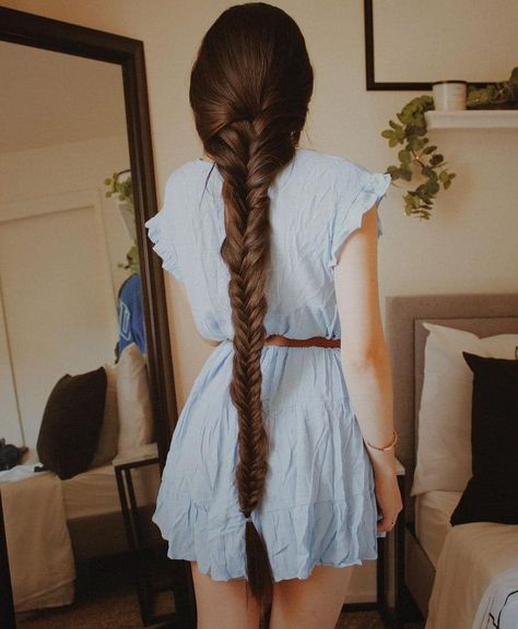 Long Hair Goals, Long Hair And Short Hair, Long Hair Girls, Dope Fashion Outfits, Ideas Haircut, Hair Inspiration Long, Hair Growing Tips, Cute Simple Hairstyles, Long Hair Pictures