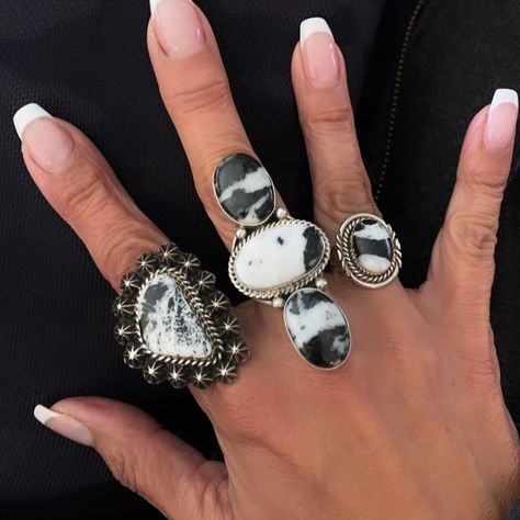 BlueSky.Jewelry🌵✨ on Instagram: “WHITE BUFFALO LOVERS!❤️ 20% off Today!!! 🔥🔥🔥🔥🔥 From left:  White Buffalo size 8, $198.00 take 20% off!🔥 White Buffalo size 7.5, $198.00.…” Bohemian Style Rings, Hippie Rings, Instagram White, Coral Ring, Bohemian Rings, Ring Stacking, Spiny Oyster, Labradorite Ring, Turquoise Rings