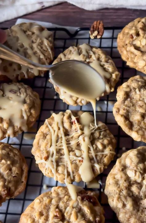 Maple Pecan Sourdough Oatmeal Cookies - Foragers of Happiness Einkorn Oatmeal Cookies, Sourdough Pecan Pie, Sourdough Maple Pecan Scones, Maple Sourdough Bread, Sourdough Baked Oatmeal, Sourdough Peanut Butter Cookies, Holiday Sourdough, Thanksgiving Sourdough, Sourdough Oatmeal